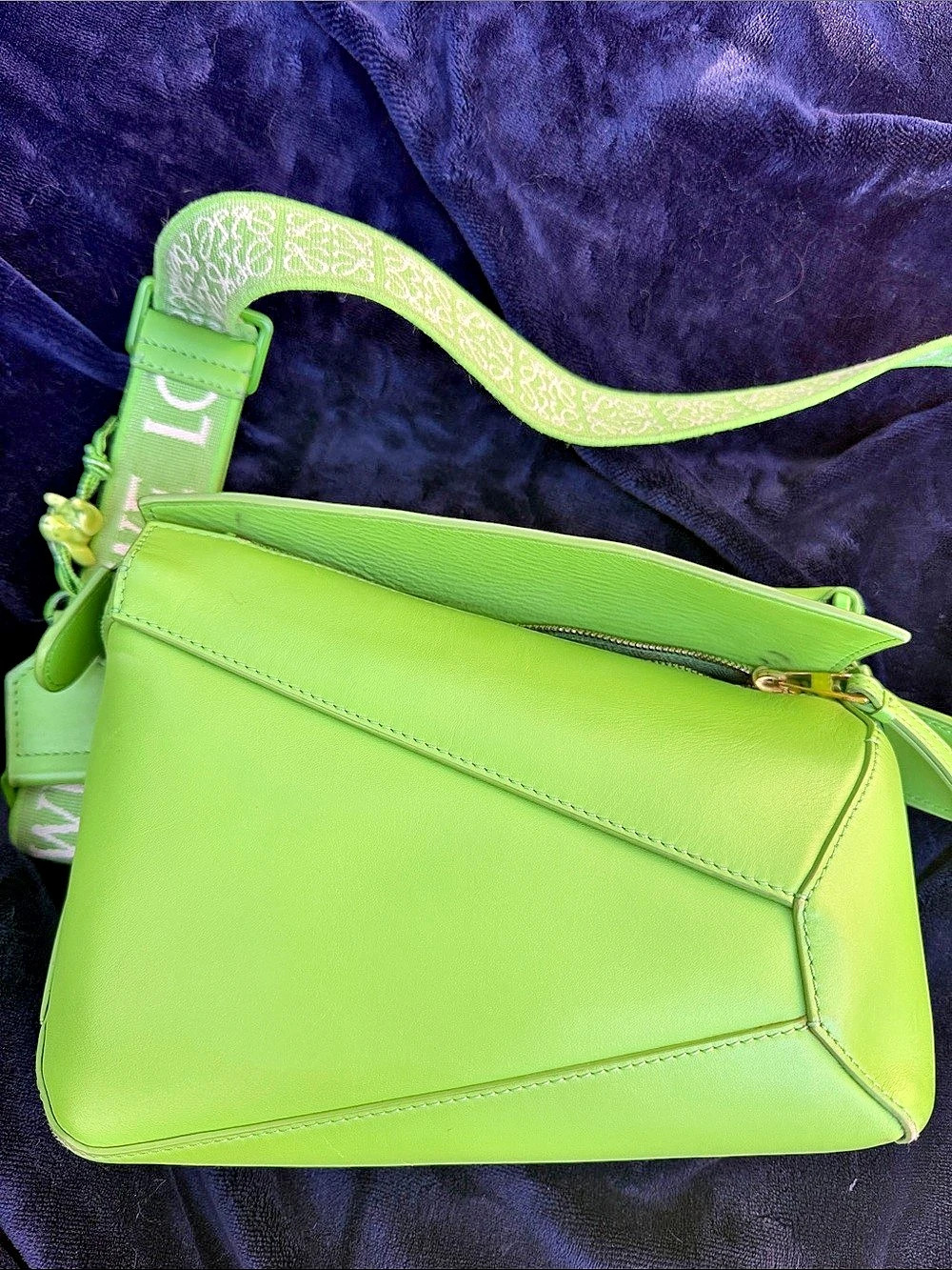 Small Puzzle Bag bright Green Shoulder Bag